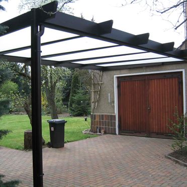 Carports der Original HENKEL Alusysteme ® GmbH aus Rosenthal-Bielatal